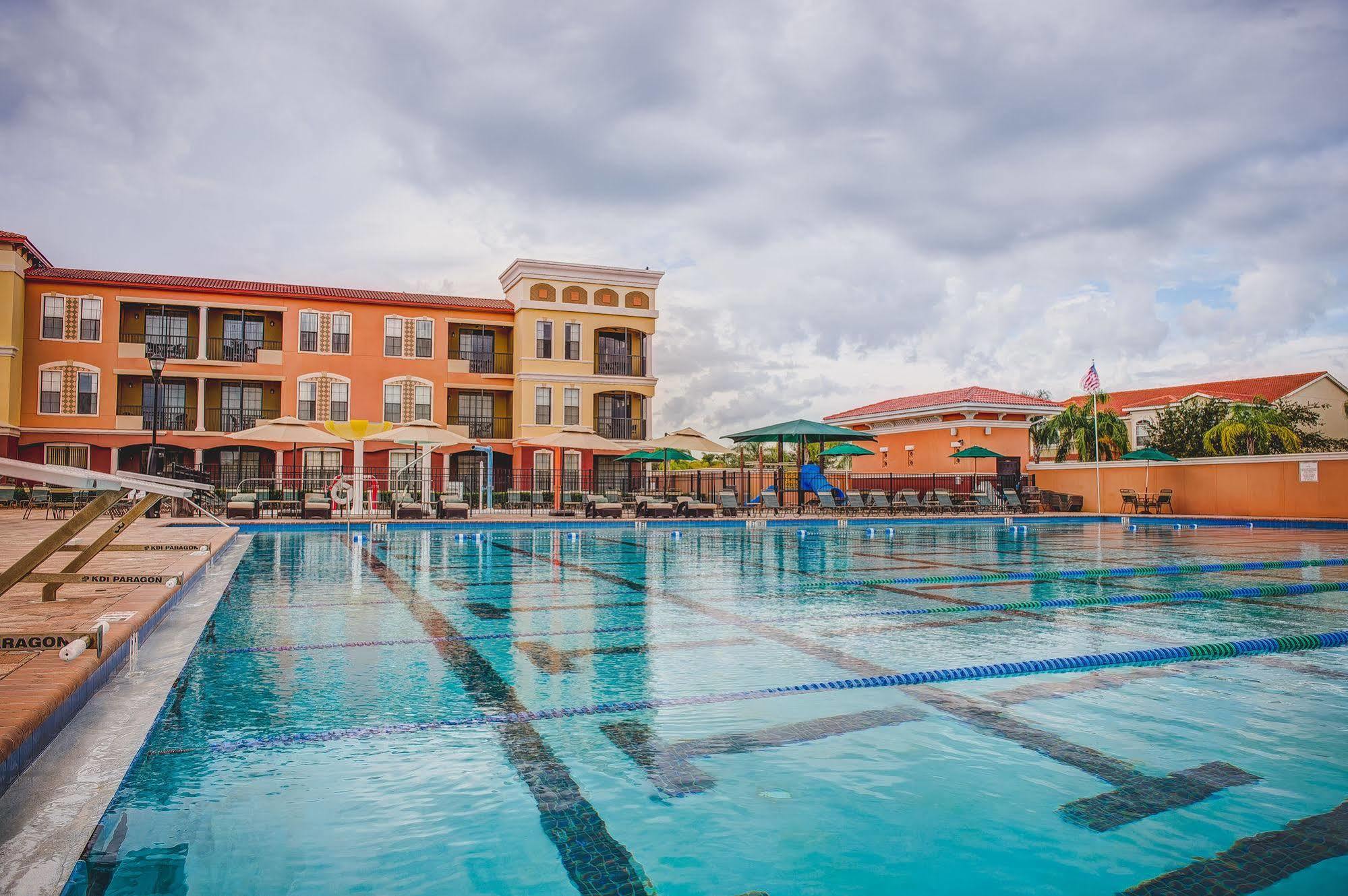 Emerald Greens Condo Resort Tampa Ngoại thất bức ảnh